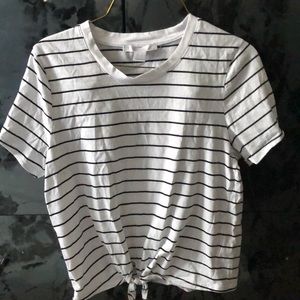 Striped shirt with tie at the bottom